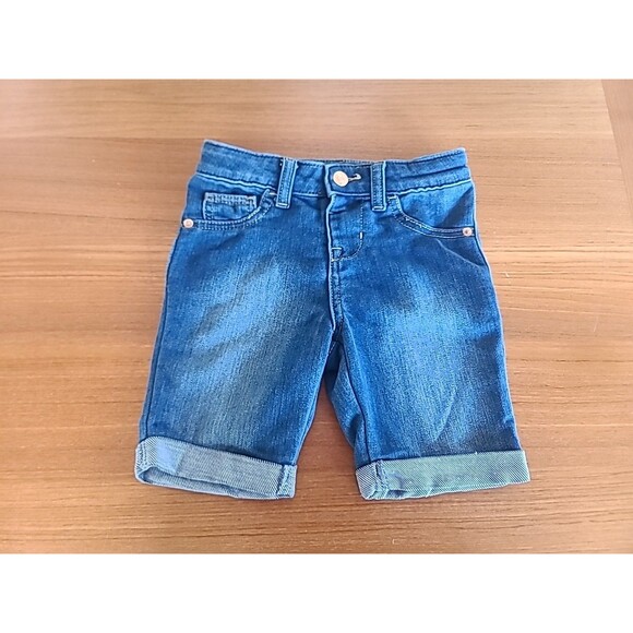 Cat And Jack Girls Size 6/6X Bermuda Shorts Used - Picture 1 of 10